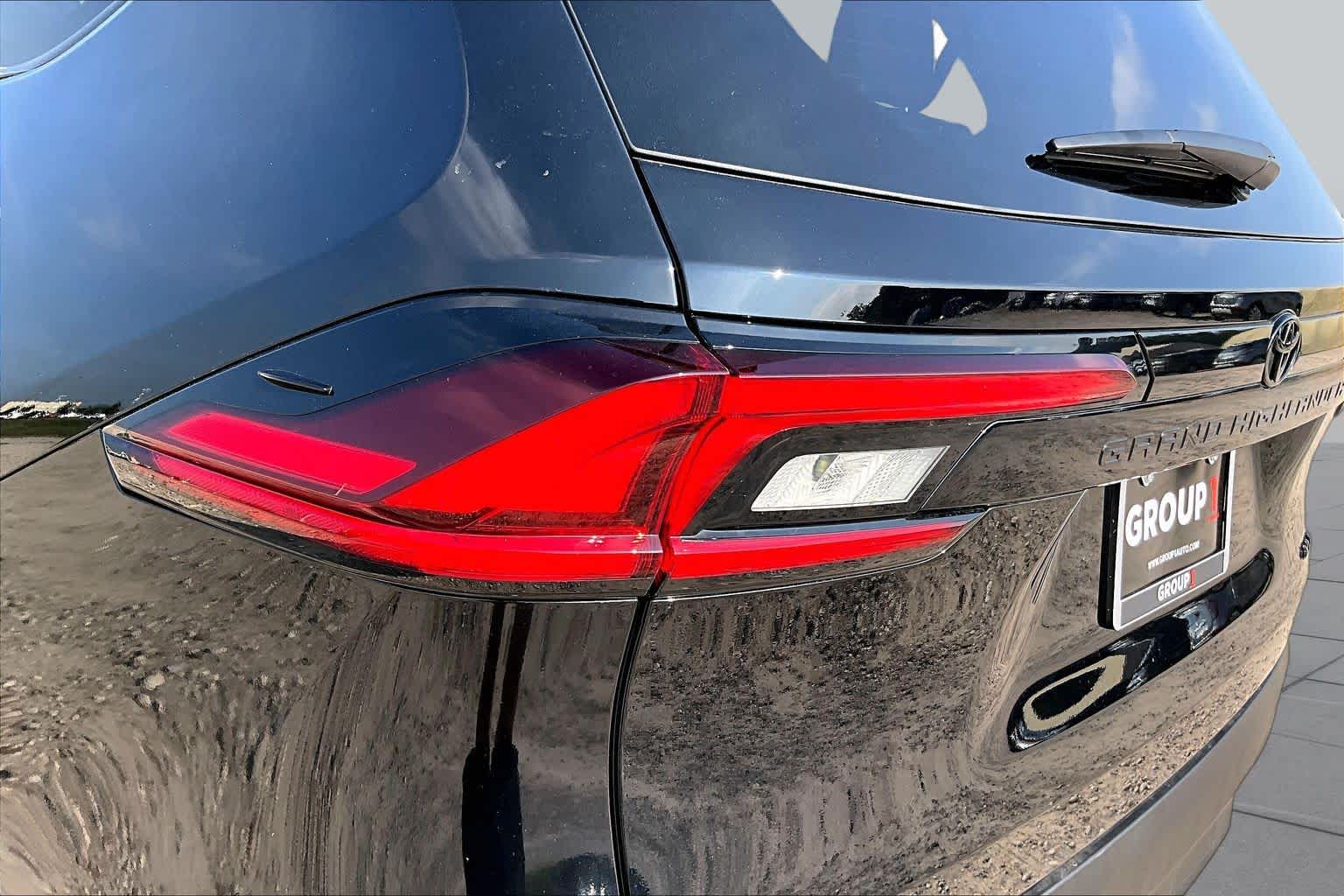 2026 Toyota Grand Highlander XLE Midnight Black Metallic at Team Toyota