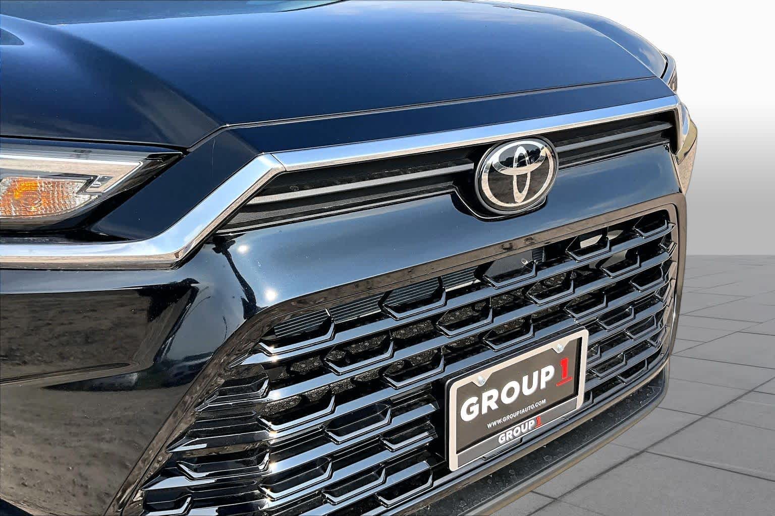 2026 Toyota Grand Highlander XLE Midnight Black Metallic at Team Toyota