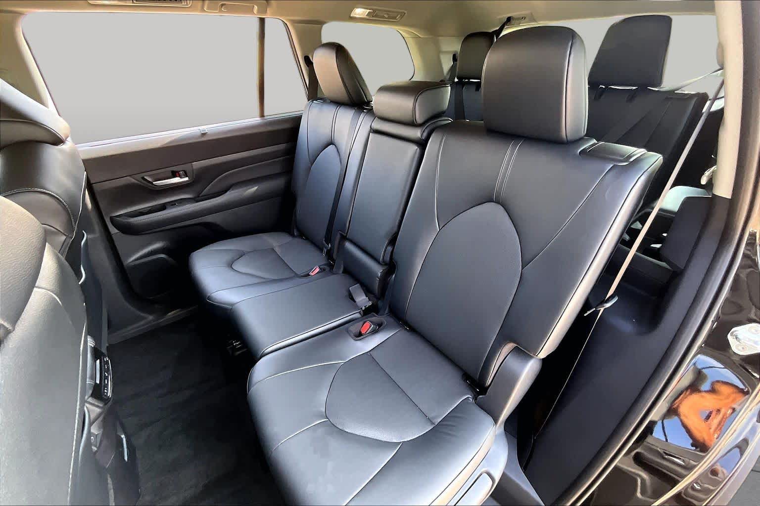 2026 Toyota Grand Highlander XLE Midnight Black Metallic at Team Toyota