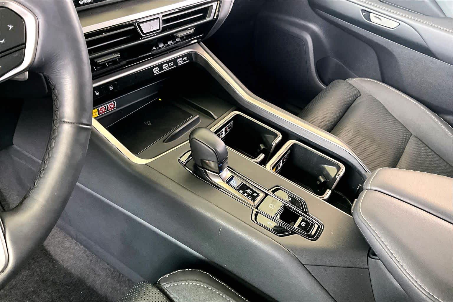 2024 Lexus TX 350 photo 14 of 34