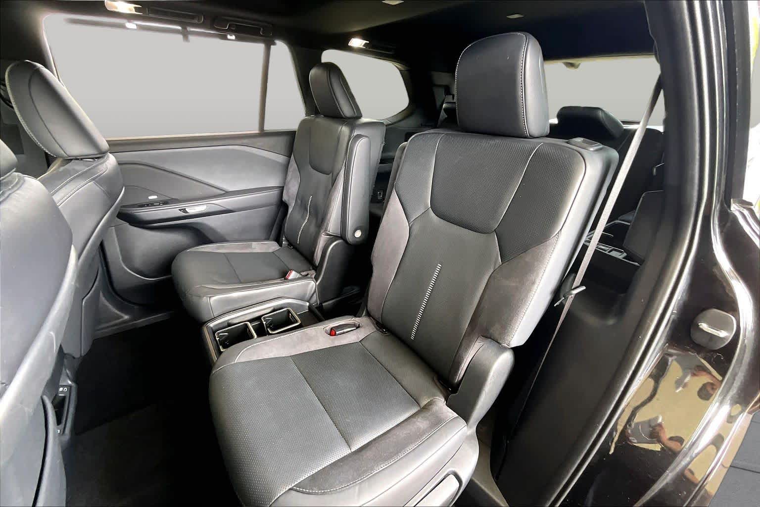 2024 Lexus TX 350 photo 18 of 34