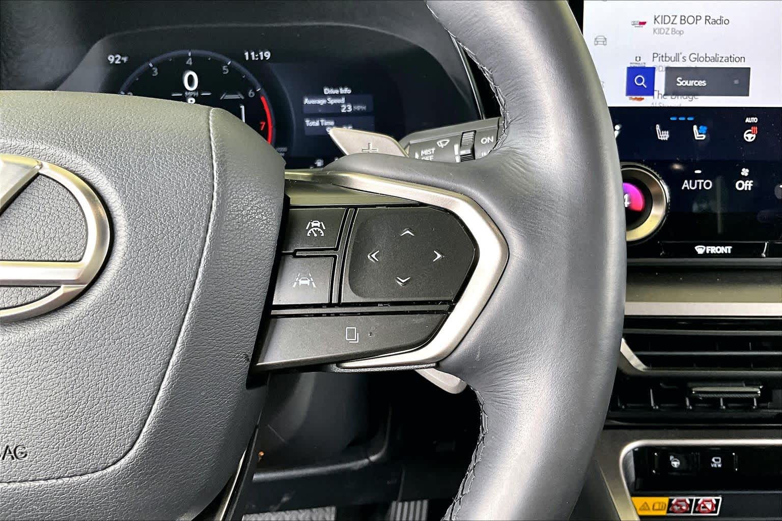 2024 Lexus TX 350 photo 22 of 34