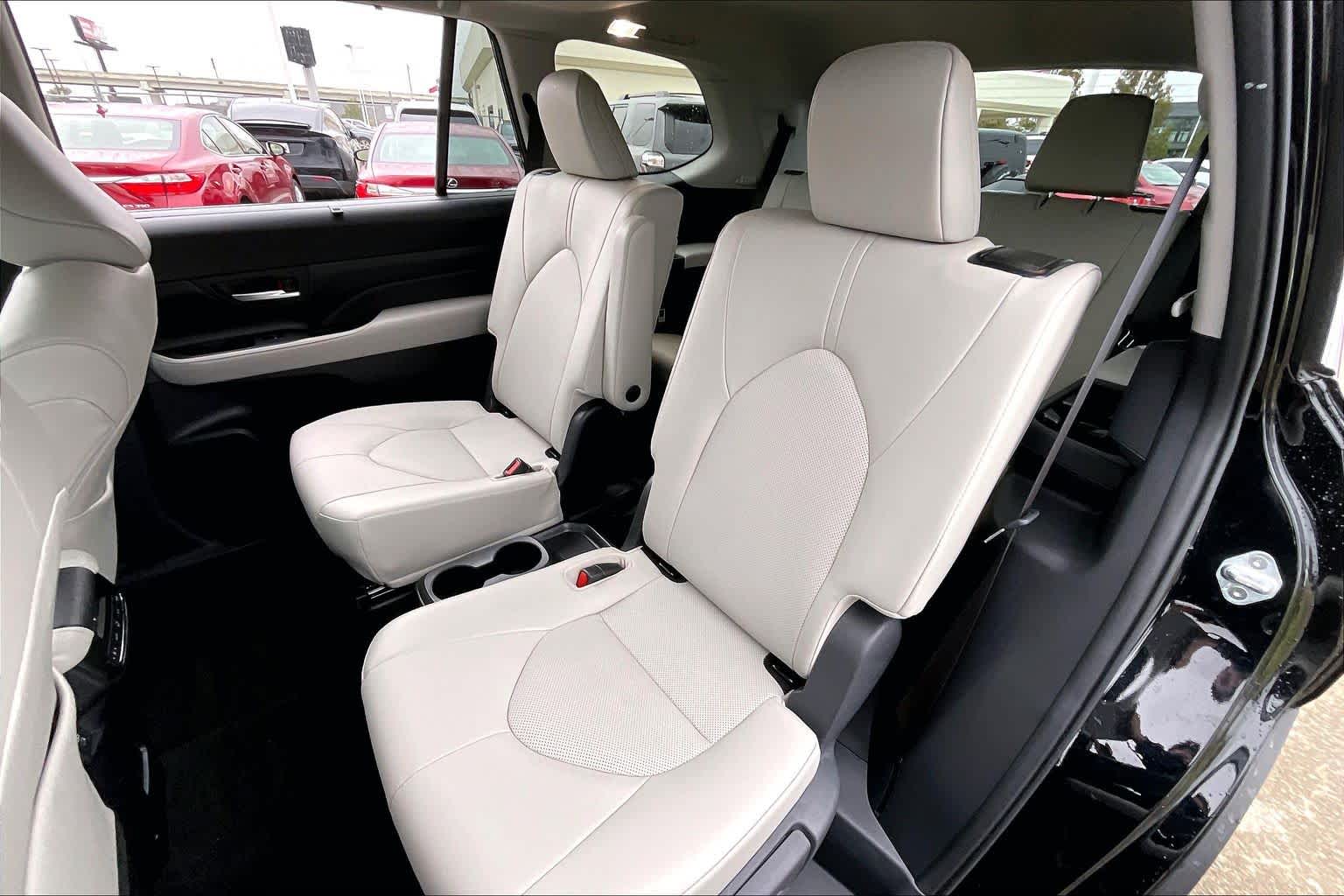 2024 Toyota Grand Highlander XLE Midnight Black Metallic at AutoNation Toyota Gulf Fwy