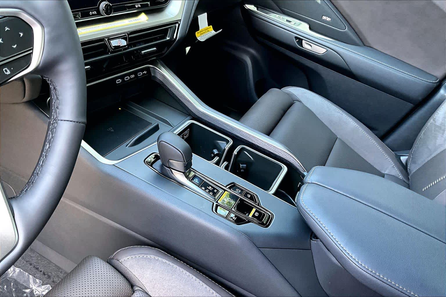 2026 Lexus TX 350 photo 11 of 21