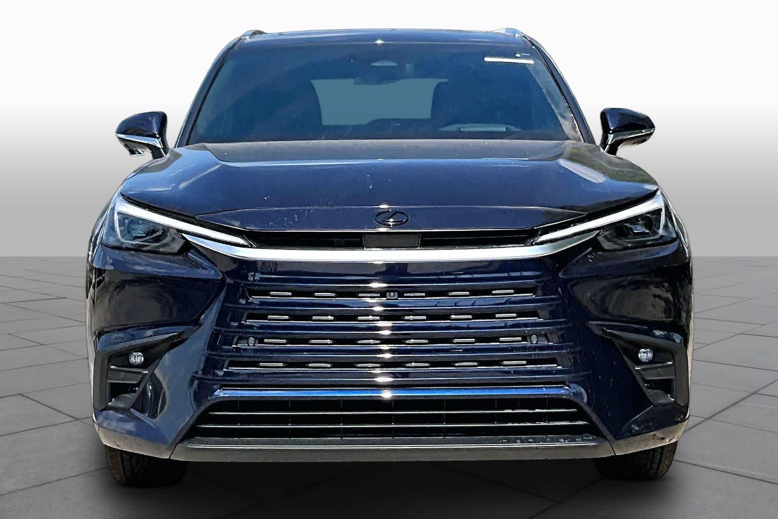 2026 Lexus TX 350 photo 2 of 21