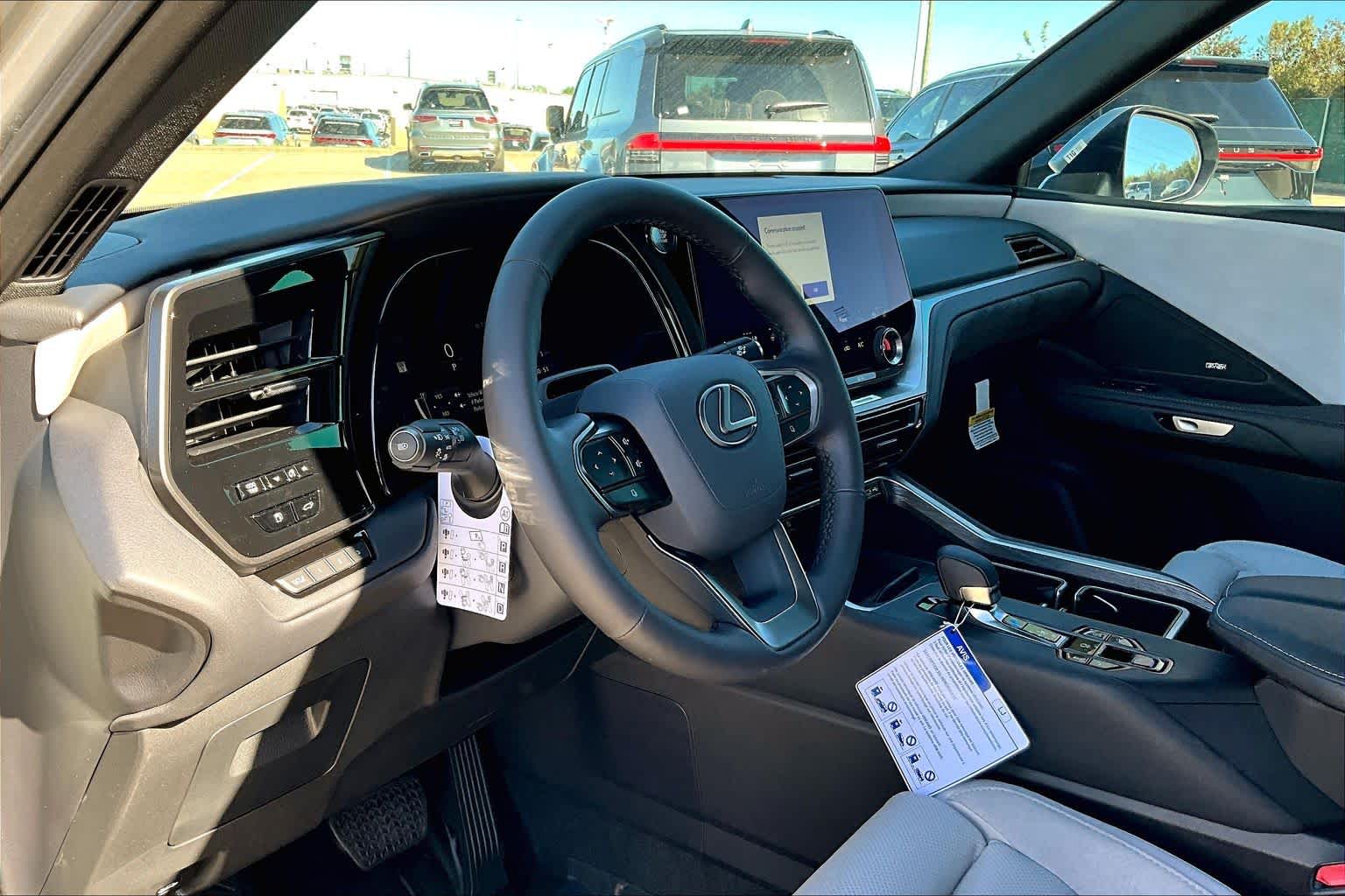 2026 Lexus TX Luxury  - 9