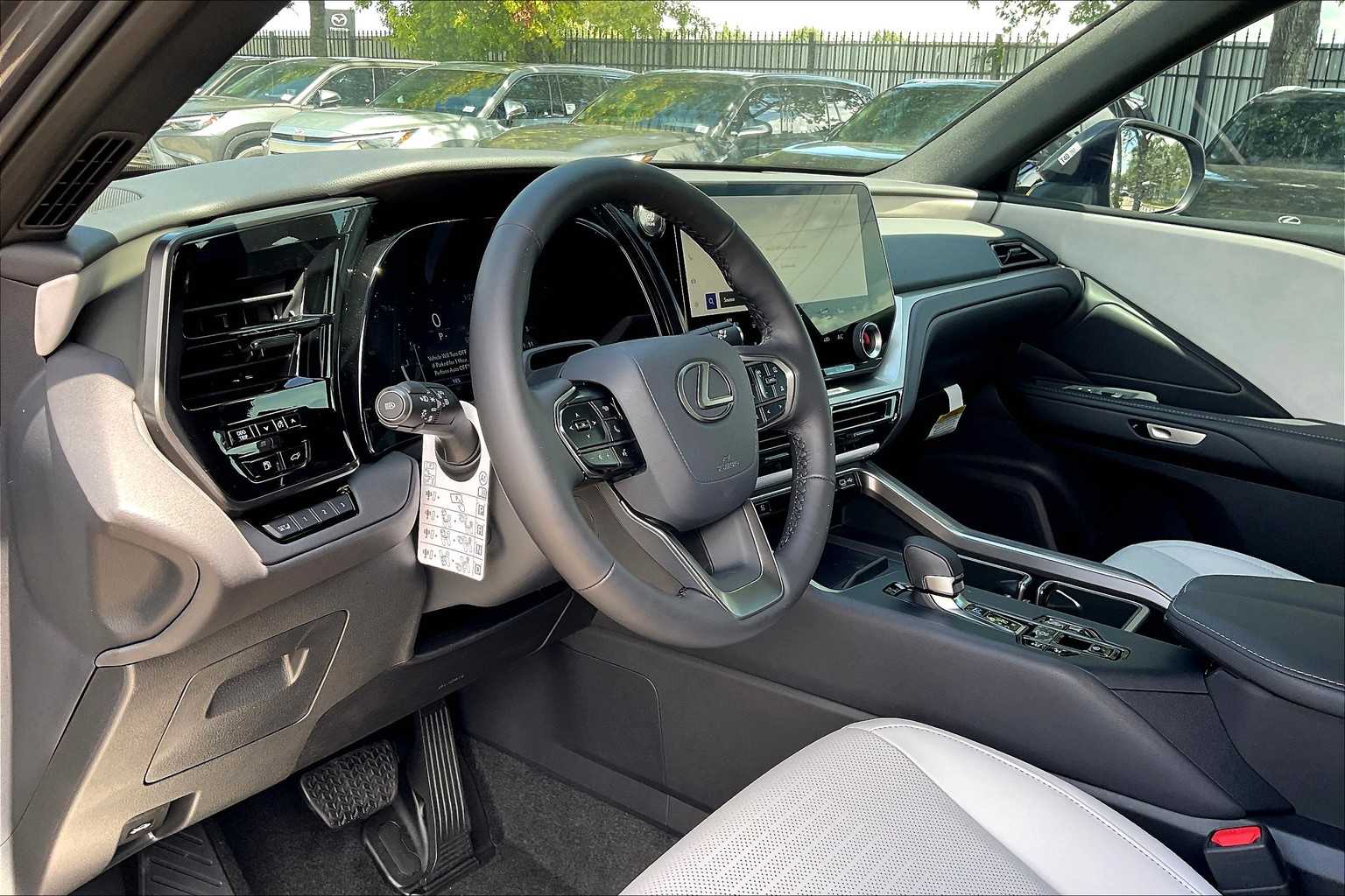 2026 Lexus TX Premium  - 9