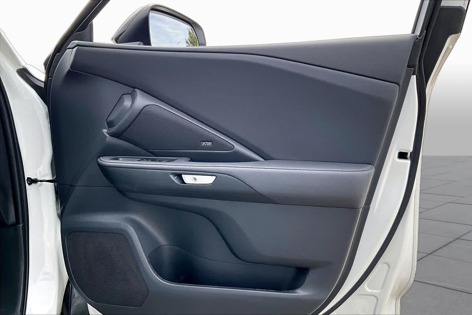 2026 Lexus TX 500h photo 21 of 35