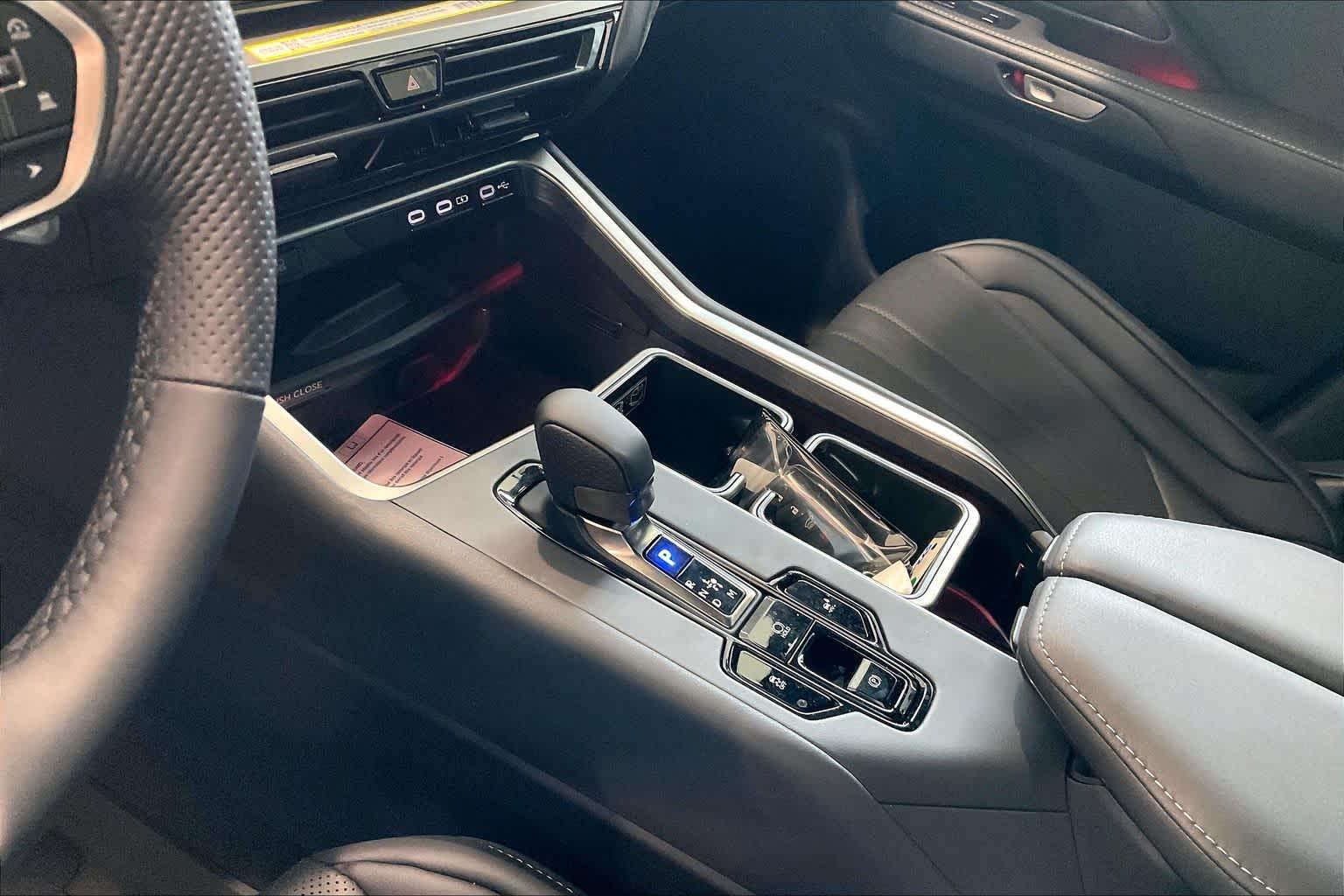 2026 Lexus TX photo 11 of 21