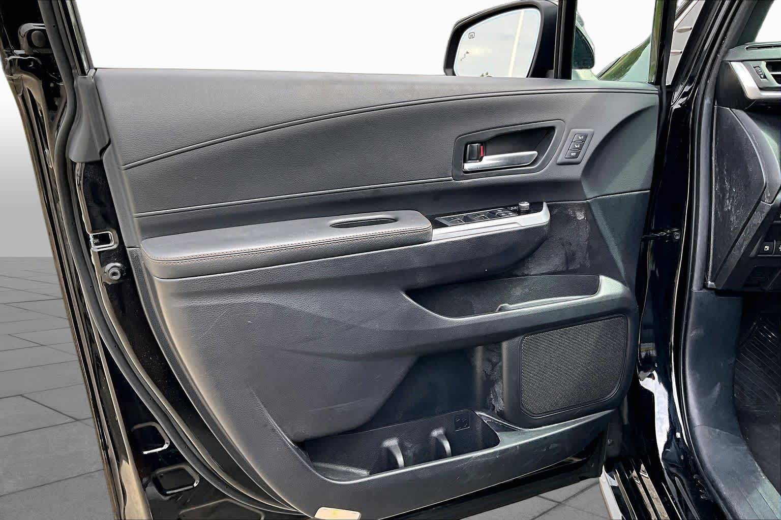 2025 Toyota Sienna photo 20 of 35