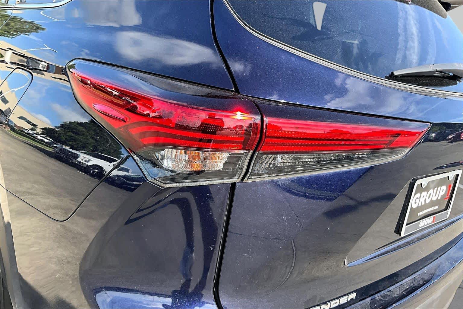 2021 Toyota Highlander XLE Blueprint at Group 1 Toyota Southwest