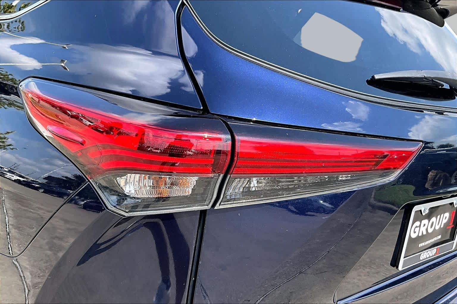 2021 Toyota Highlander XLE Blueprint at Mac Haik Chevrolet