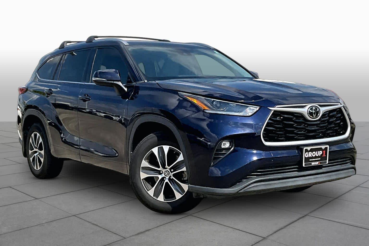 2021 Toyota Highlander XLE Blueprint at Mac Haik Chevrolet