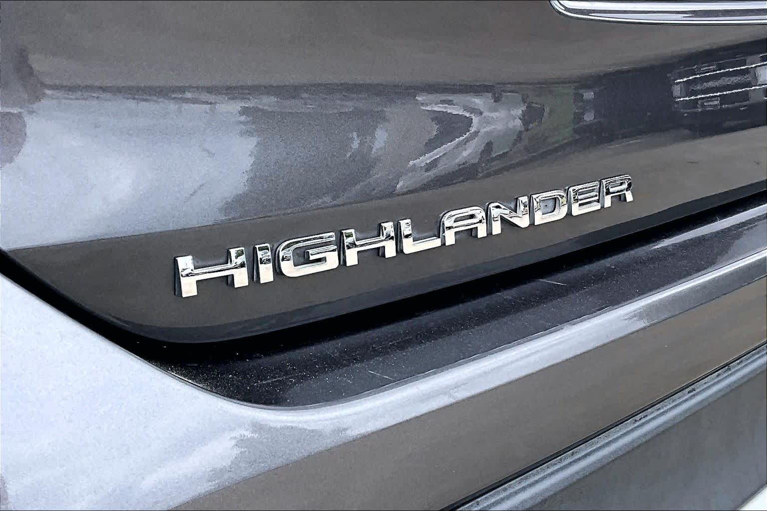 2021 Toyota Highlander XSE Magnetic Gray Metallic at Lone Star Chevrolet