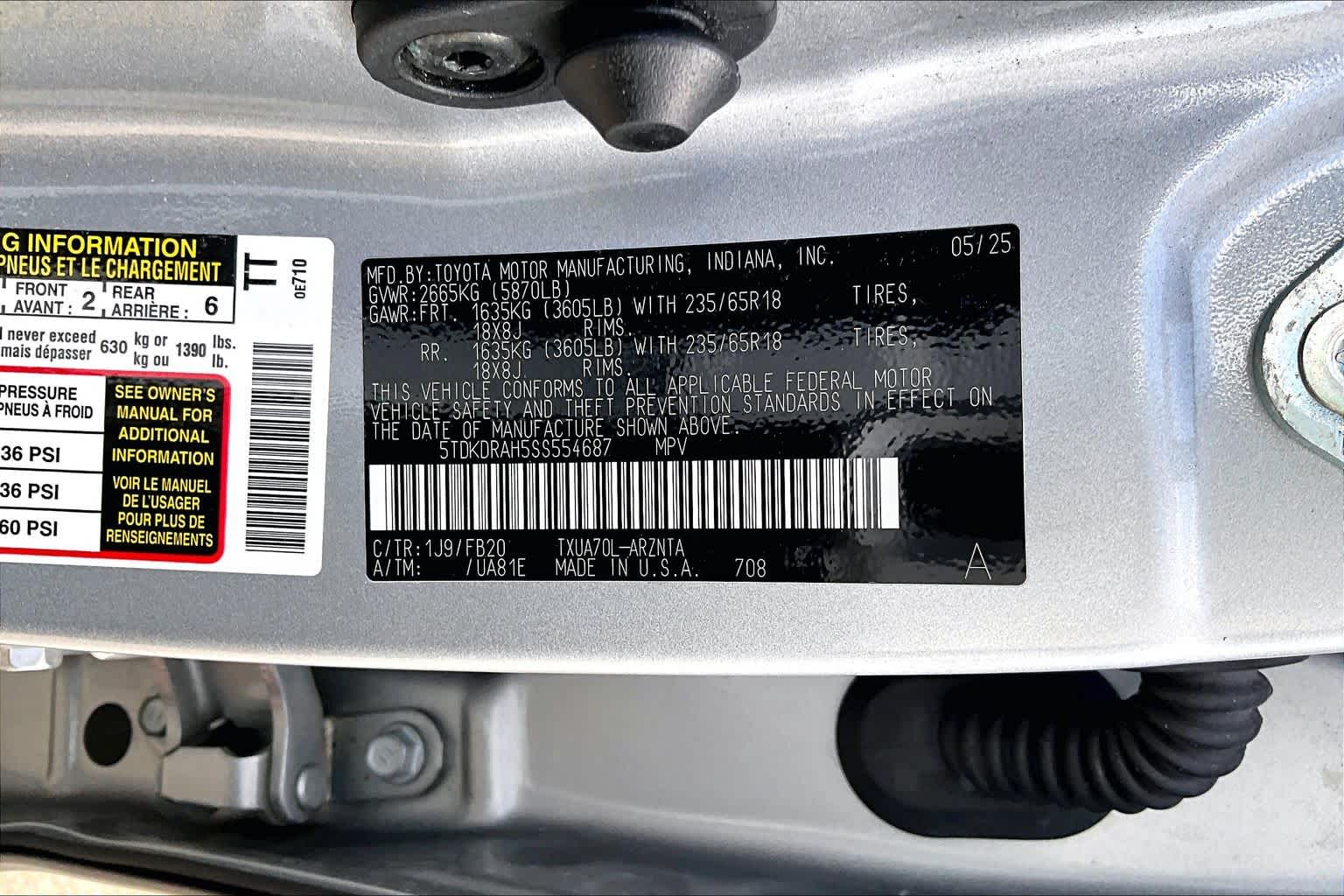 2025 Toyota Highlander XLE Celestial Silver Metallic at Team Toyota