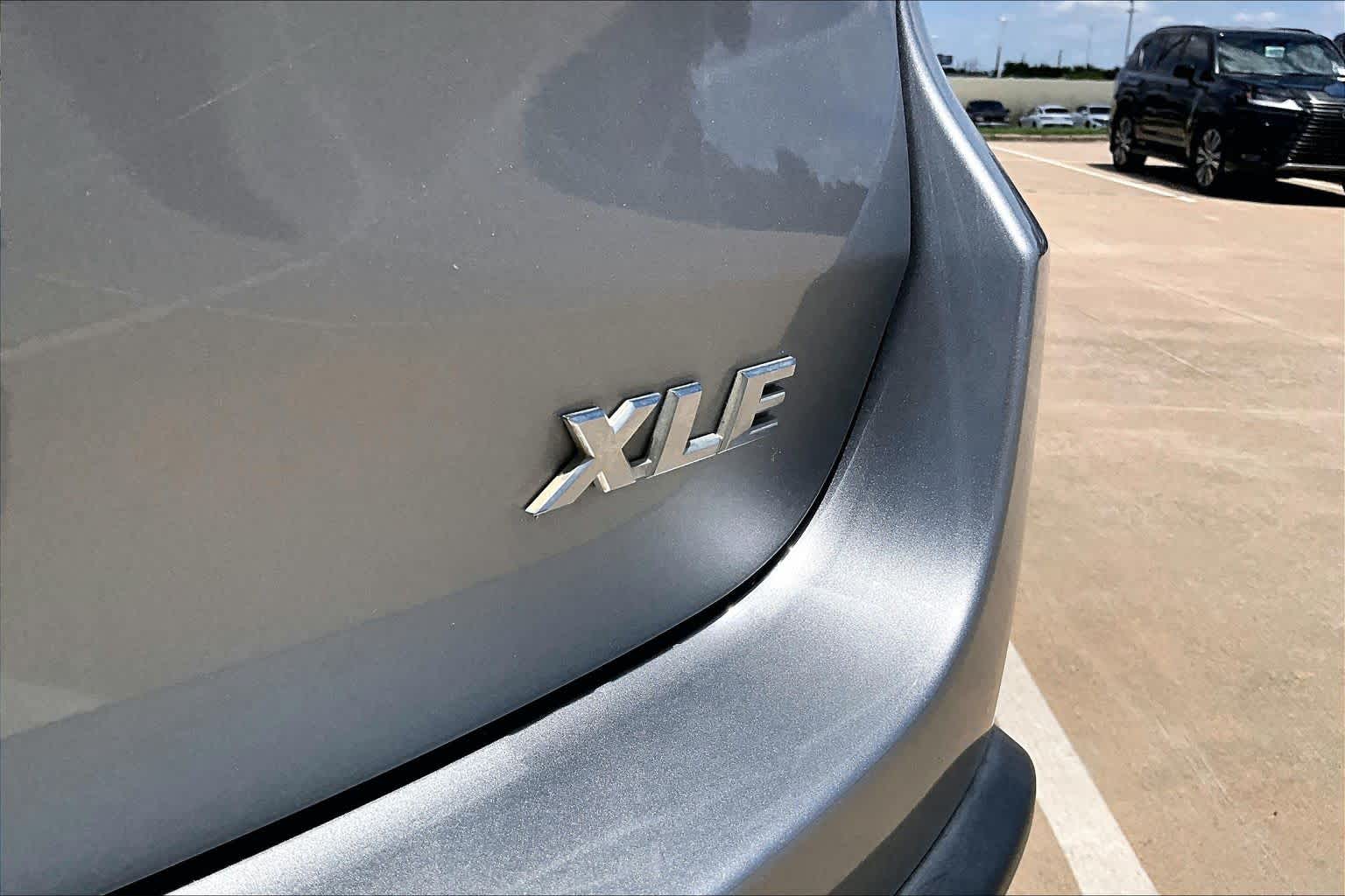 2015 Toyota Highlander XLE Silver Sky Metallic at Mac Haik Ford