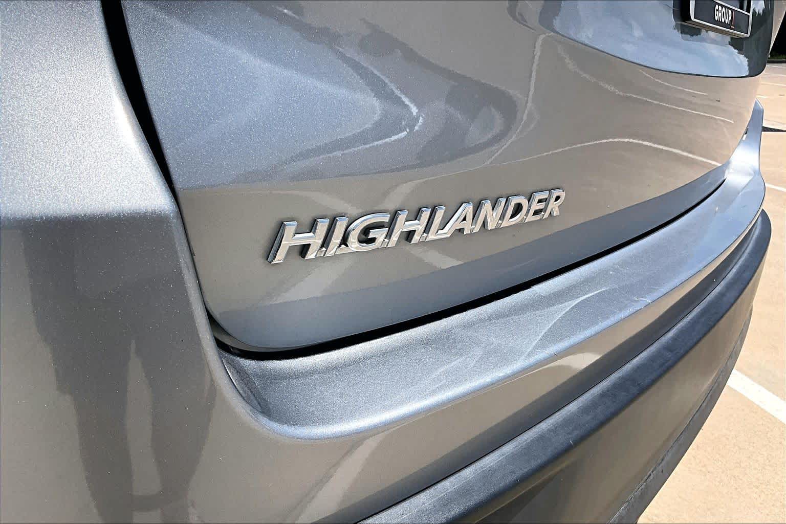 2015 Toyota Highlander XLE Silver Sky Metallic at Mac Haik Ford