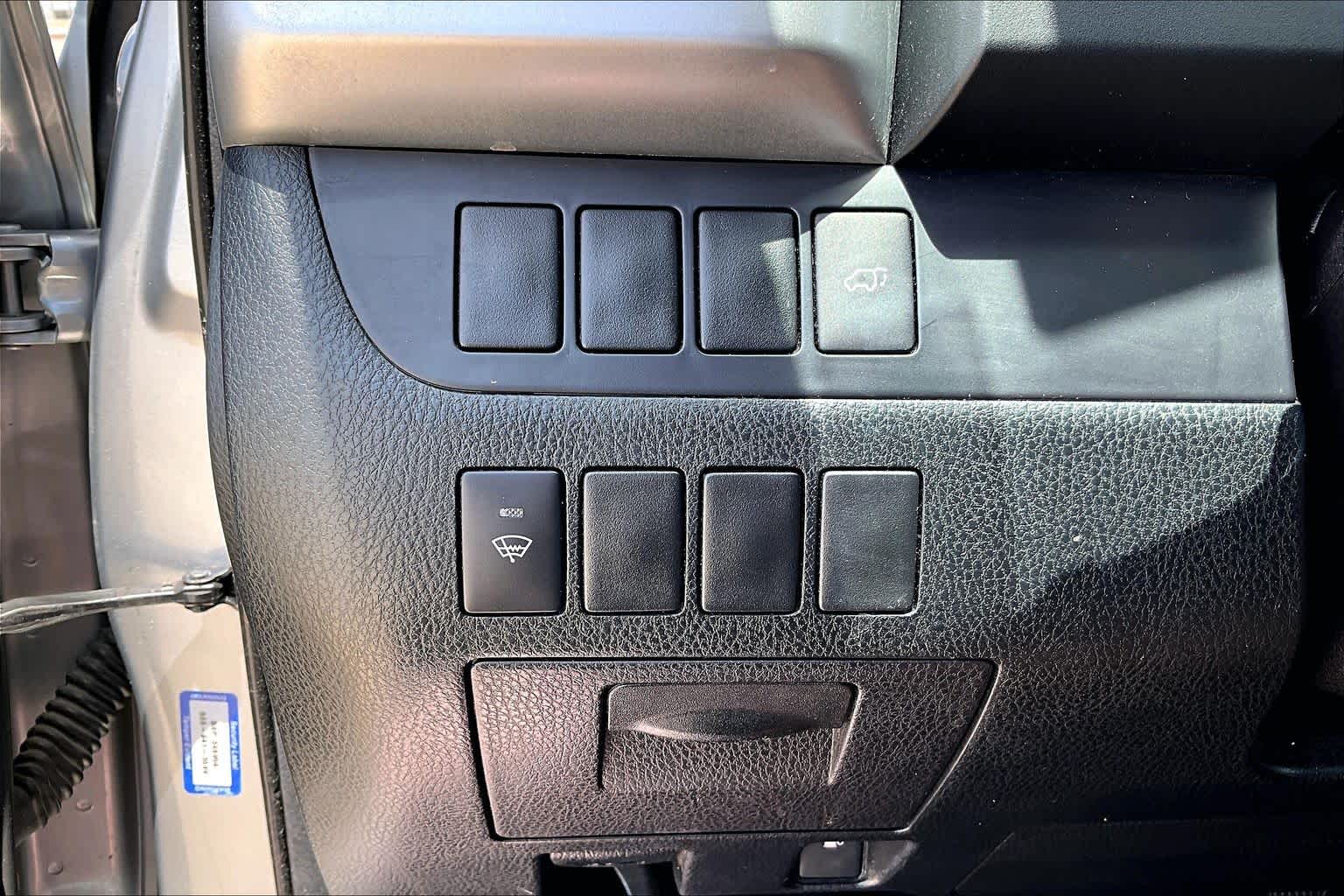 2015 Toyota Highlander XLE Silver Sky Metallic at Mac Haik Ford
