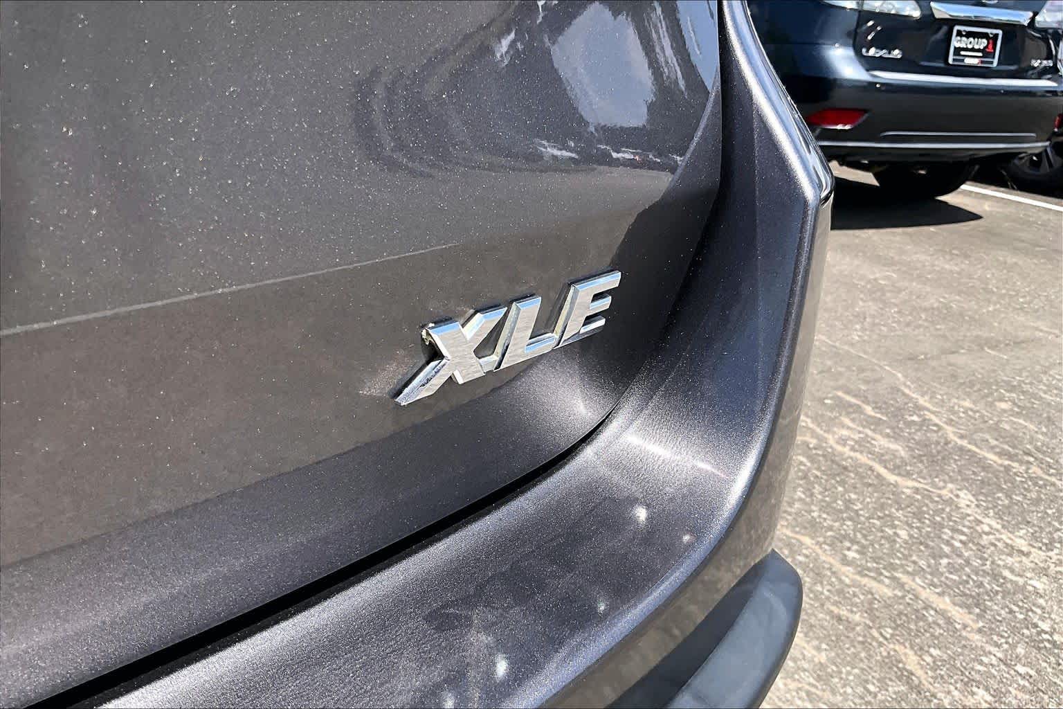 2017 Toyota Highlander XLE Predawn Gray Mica at Group 1 Toyota Southwest