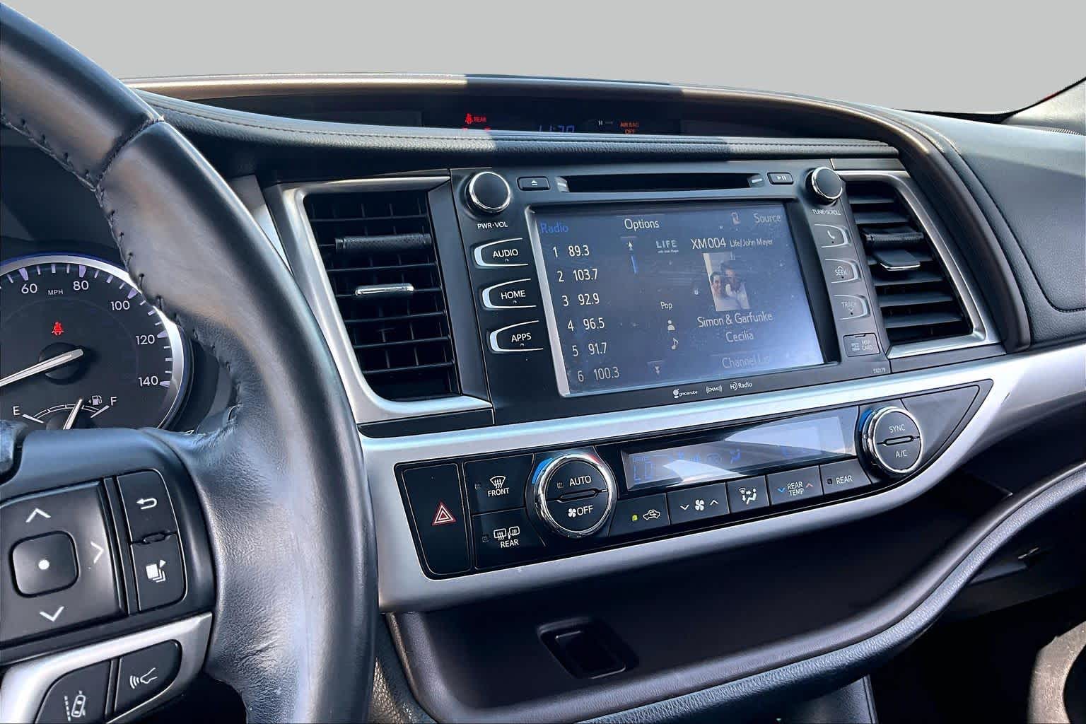 2017 Toyota Highlander XLE Predawn Gray Mica at Group 1 Toyota Southwest