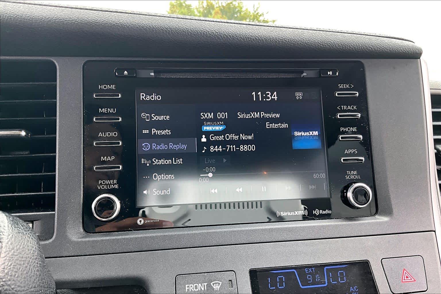 2020 Toyota Sienna XLE Premium Blizzard Pearl at AutoNation USA Katy