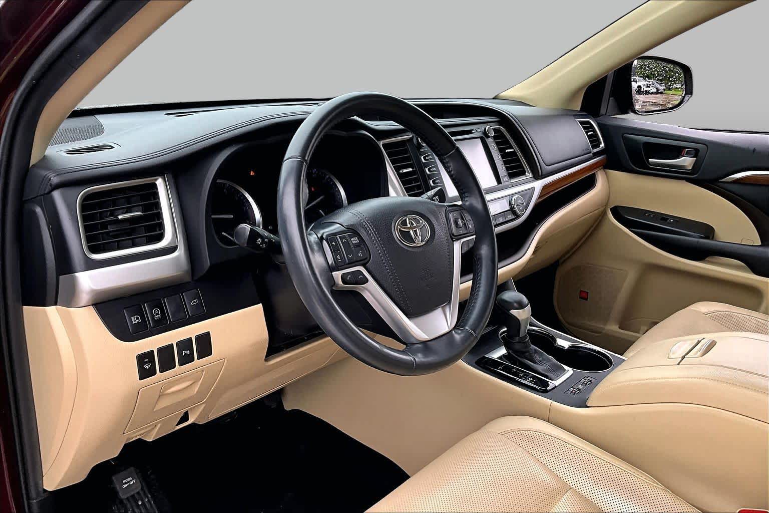 2019 Toyota Highlander Limited Ooh La La Rouge Mica at Lexus Southwest Houston