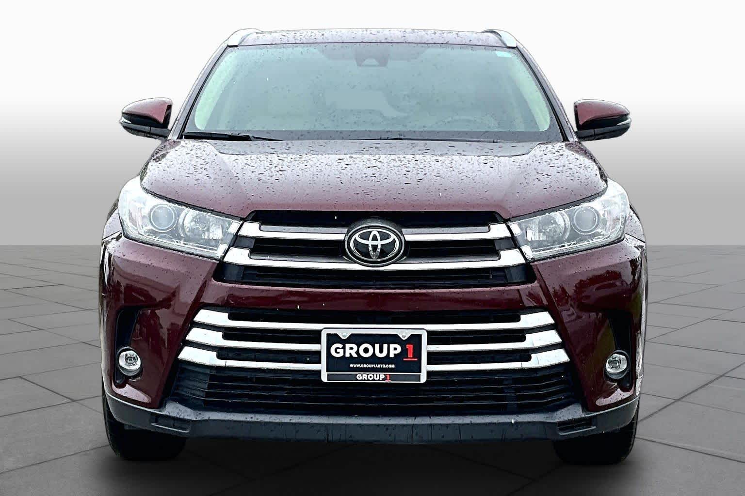 2019 Toyota Highlander Limited Ooh La La Rouge Mica at Lexus Southwest Houston