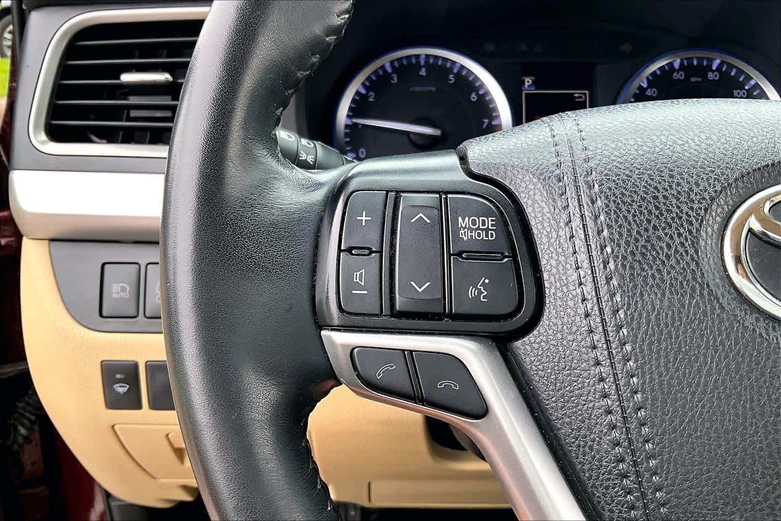 2019 Toyota Highlander Limited Ooh La La Rouge Mica at Lexus Southwest Houston