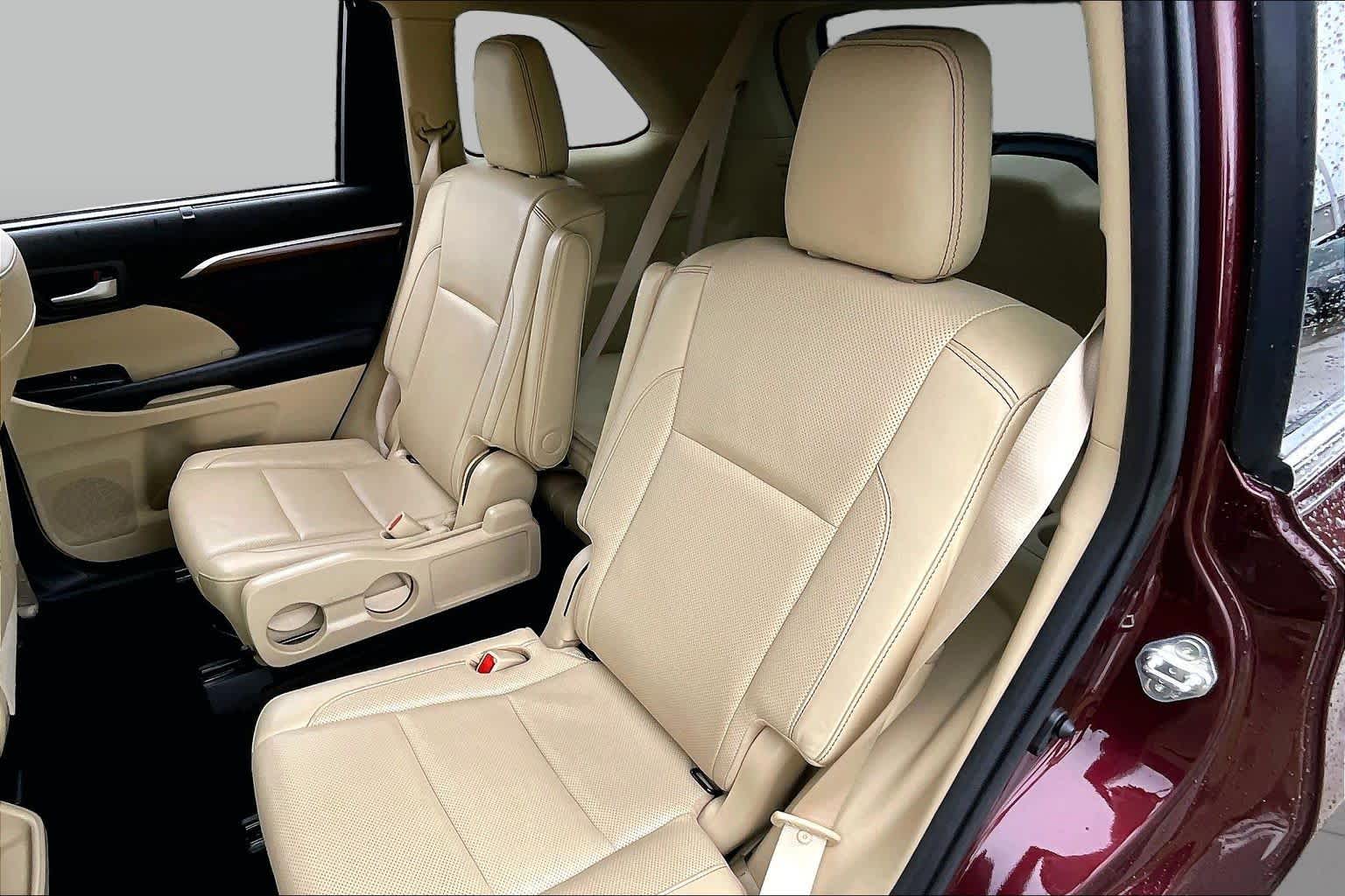 2019 Toyota Highlander Limited Ooh La La Rouge Mica at Lexus Southwest Houston