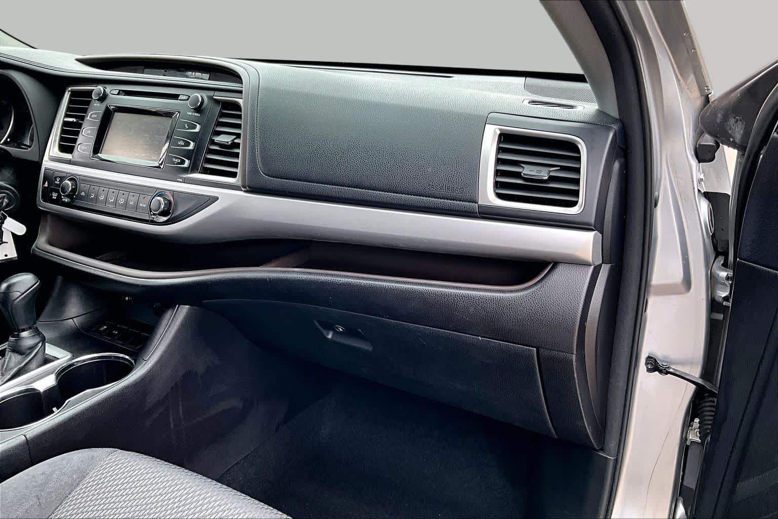 2016 Toyota Highlander LE Silver Sky Metallic at AutoNation Toyota Gulf Fwy