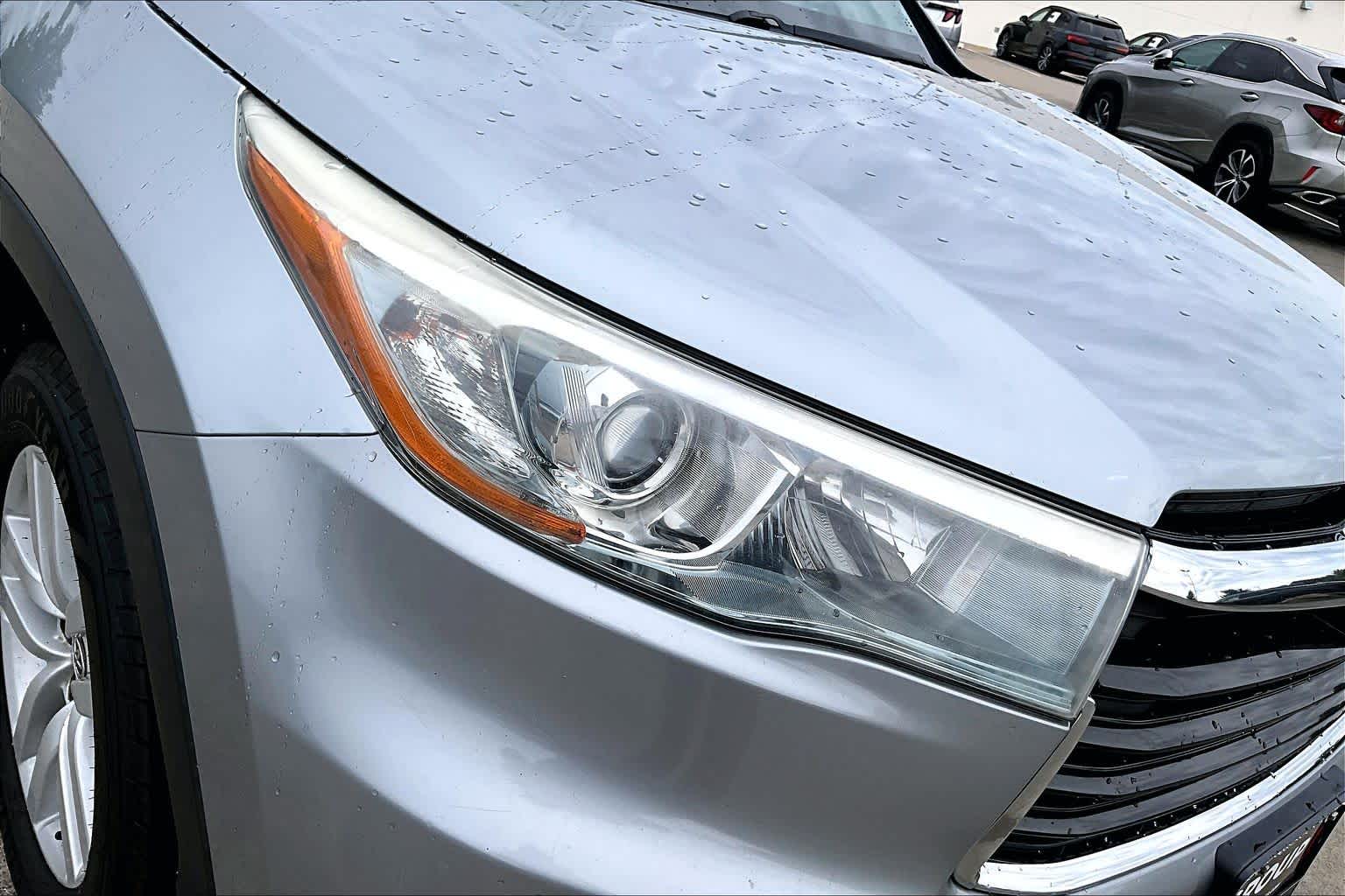 2016 Toyota Highlander LE Silver Sky Metallic at AutoNation Toyota Gulf Fwy