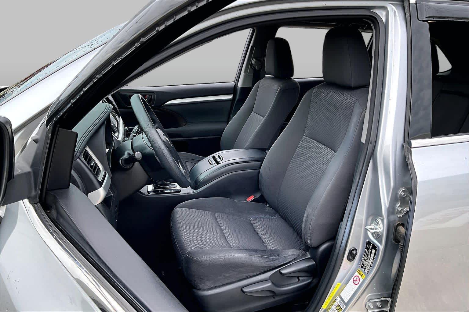 2016 Toyota Highlander LE Silver Sky Metallic at AutoNation Toyota Gulf Fwy
