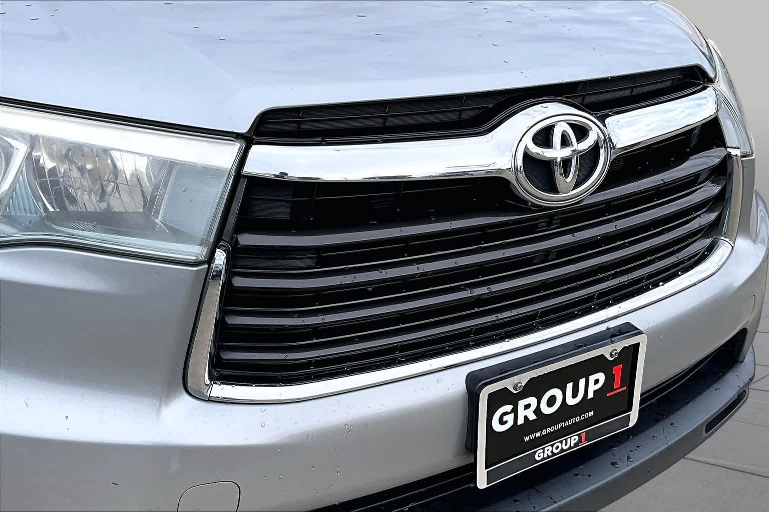 2016 Toyota Highlander LE Silver Sky Metallic at AutoNation Toyota Gulf Fwy