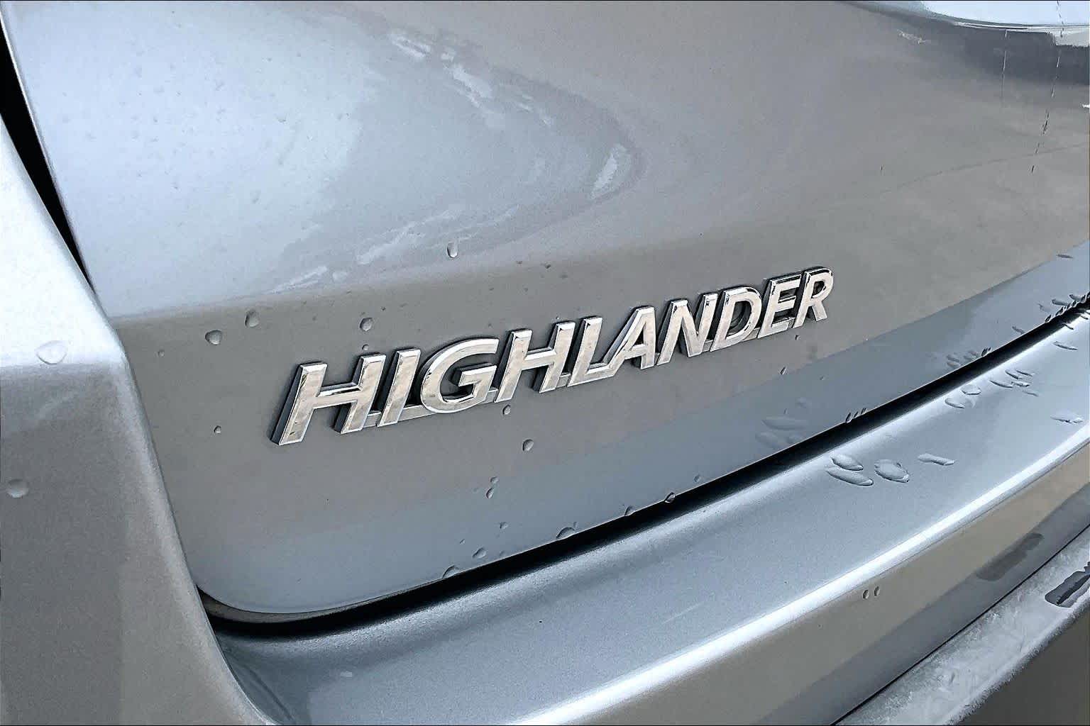 2016 Toyota Highlander LE Silver Sky Metallic at AutoNation Toyota Gulf Fwy