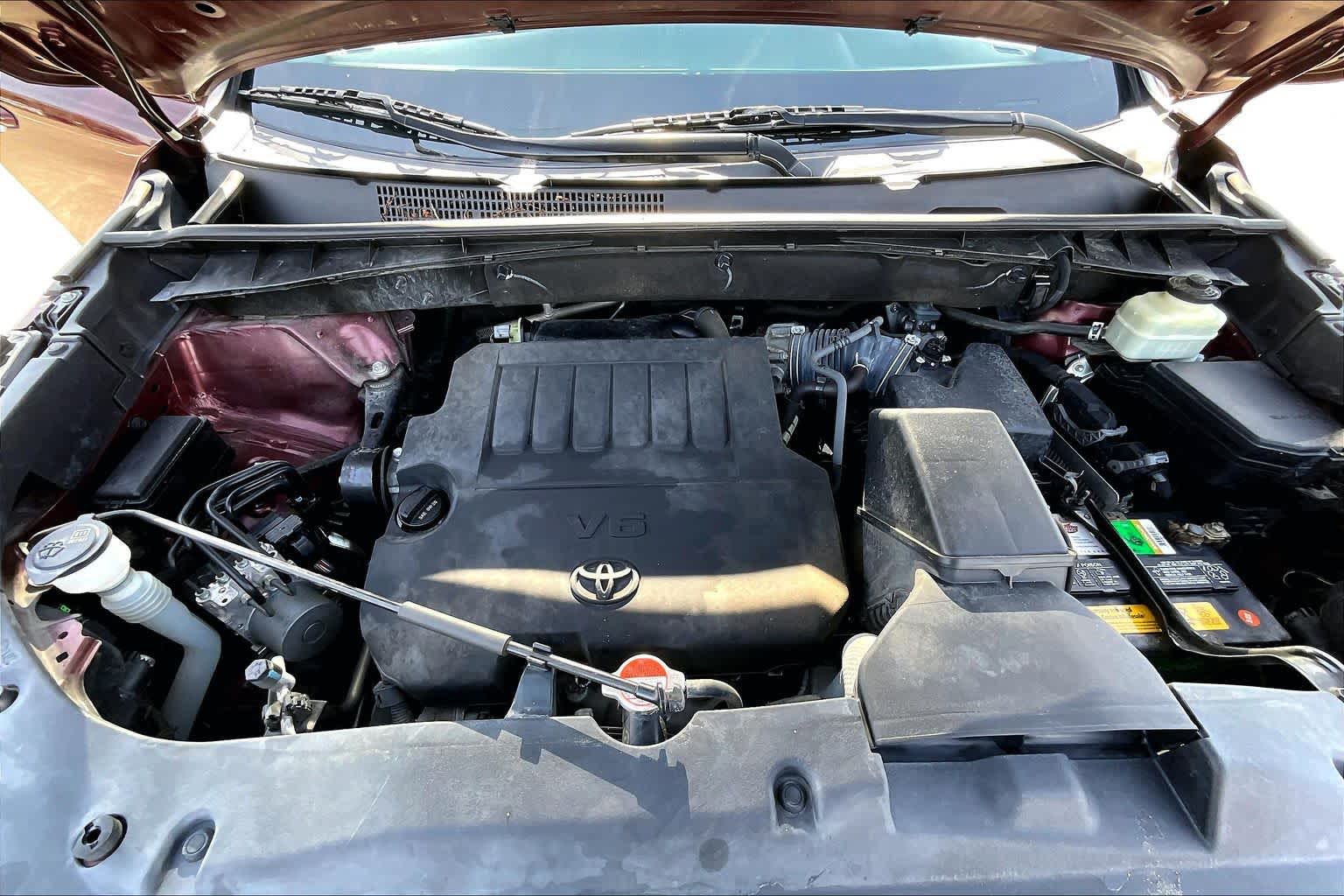 2016 Toyota Highlander LE Plus Ooh La La Rouge Mica at AutoNation USA Houston