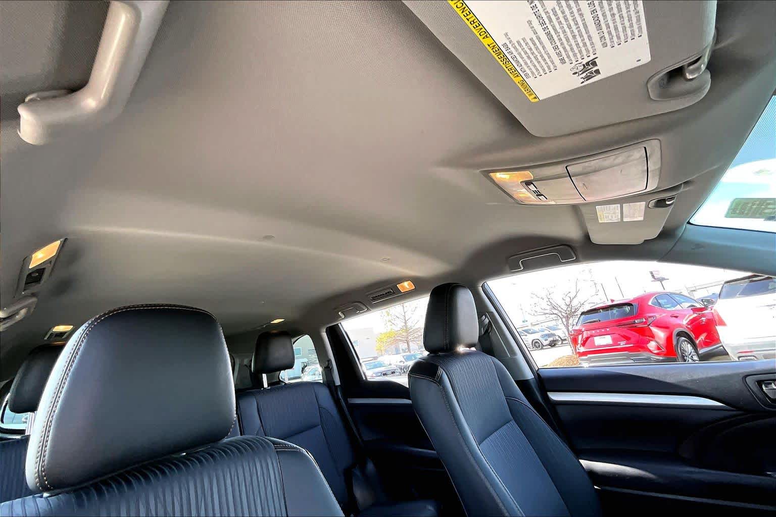 2016 Toyota Highlander LE Plus Ooh La La Rouge Mica at AutoNation USA Houston