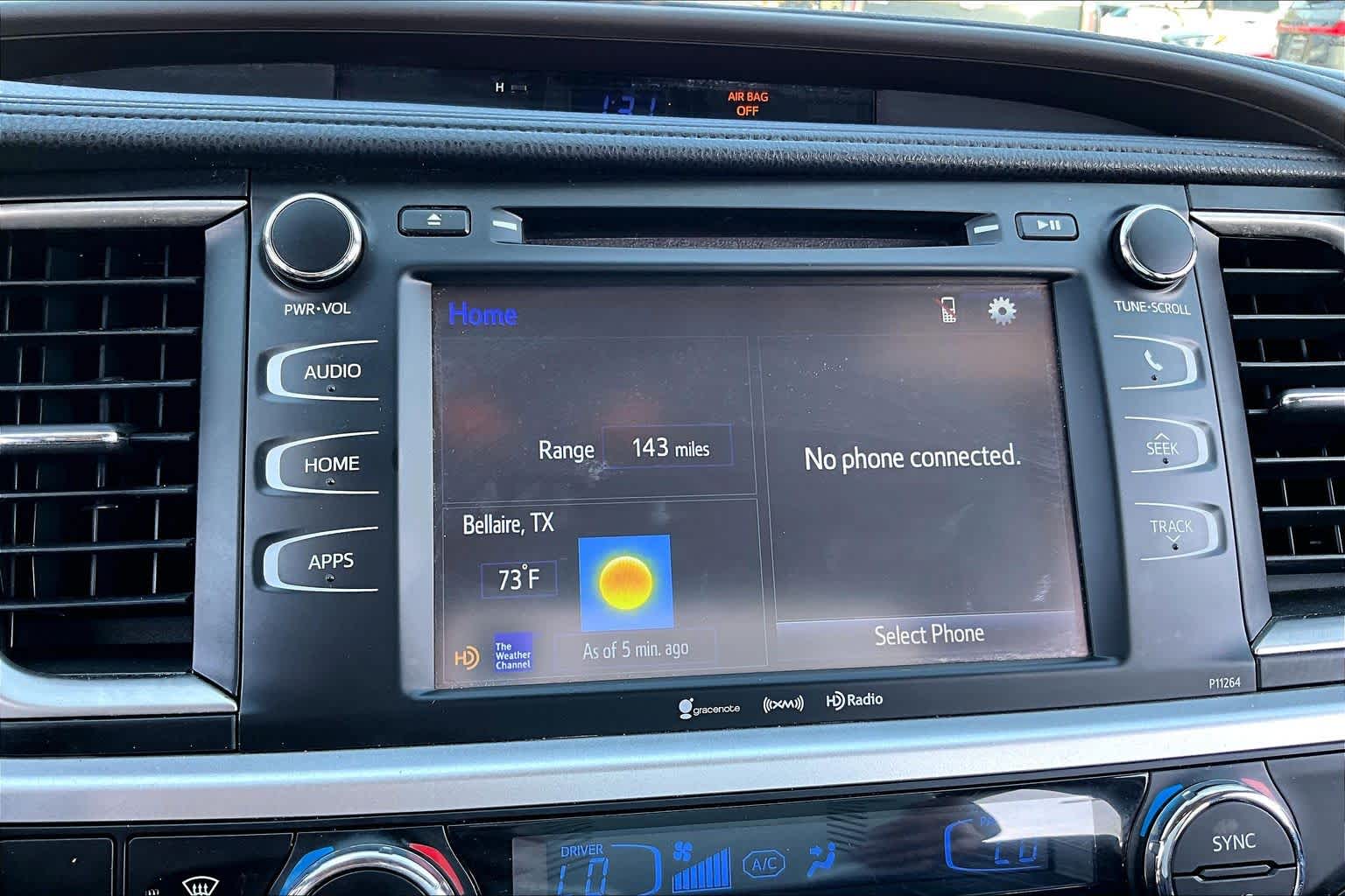 2016 Toyota Highlander LE Plus Ooh La La Rouge Mica at AutoNation USA Houston