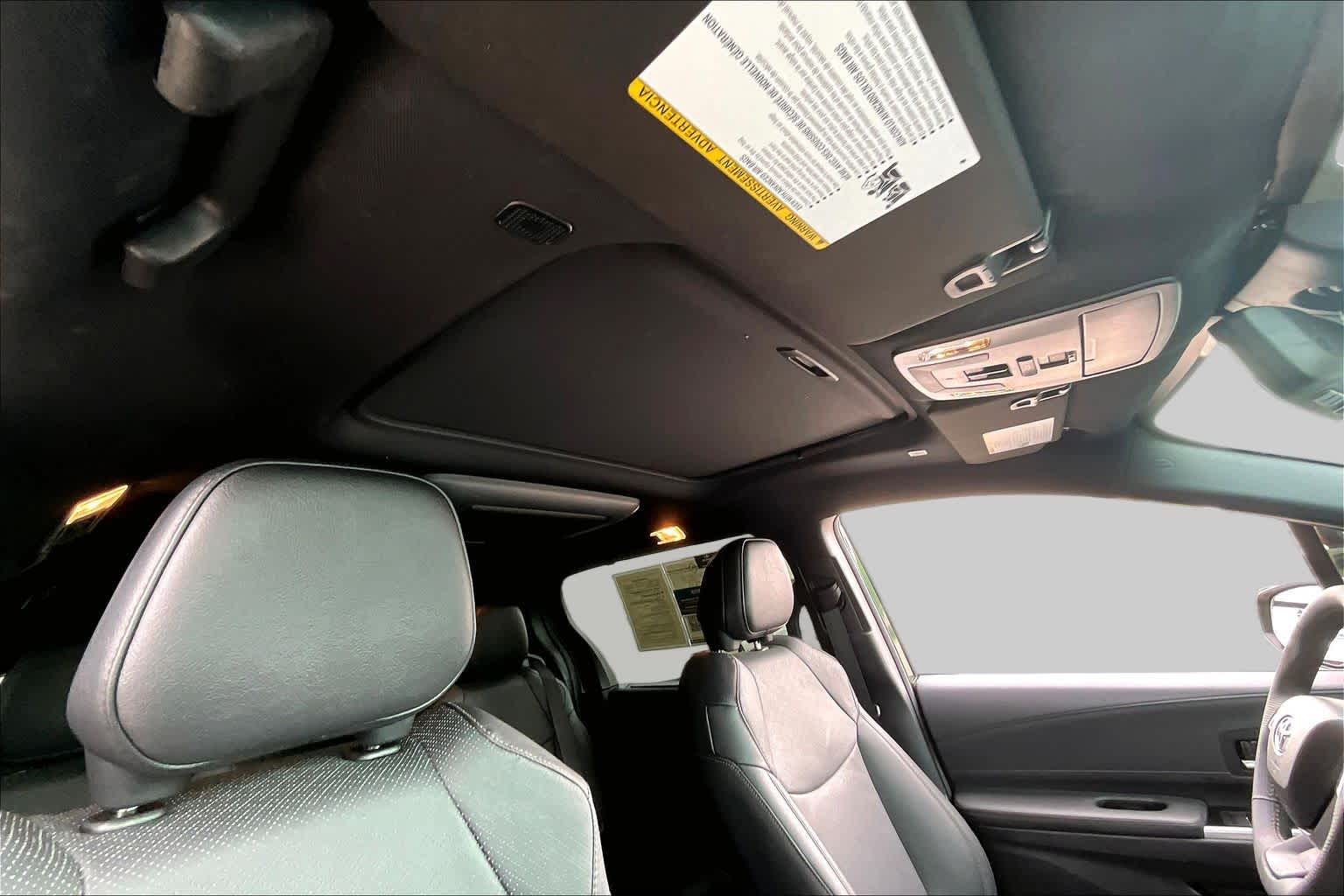 2025 Toyota Sienna Limited Cypress at Group 1 Toyota Southwest