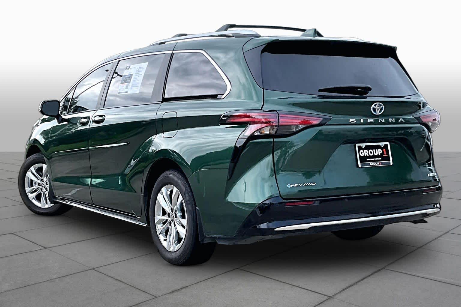 2025 Toyota Sienna Limited Cypress at Group 1 Toyota Southwest