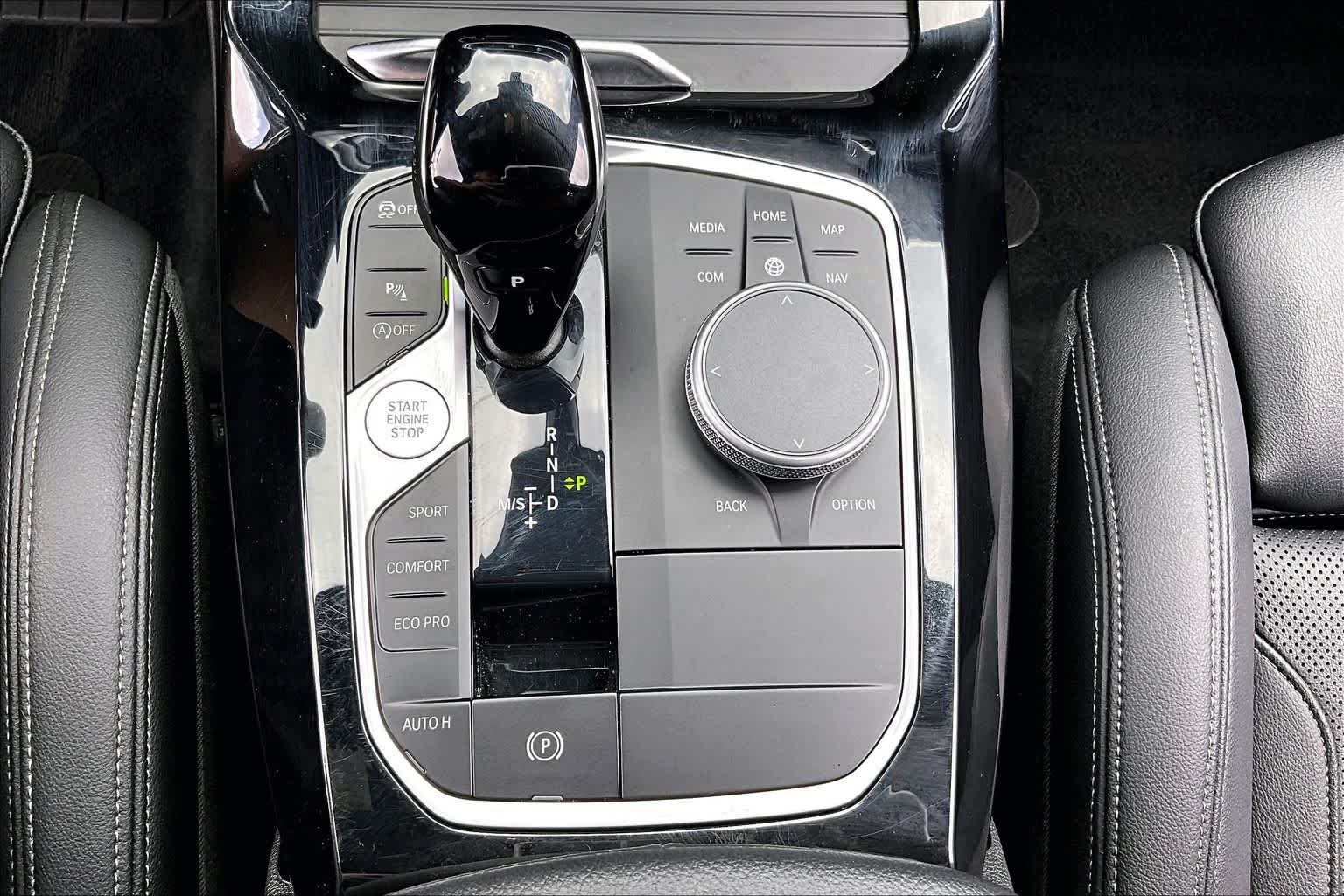 2024 BMW X3 sDrive30i sDrive30i Alpine White at Group 1 Toyota Southwest