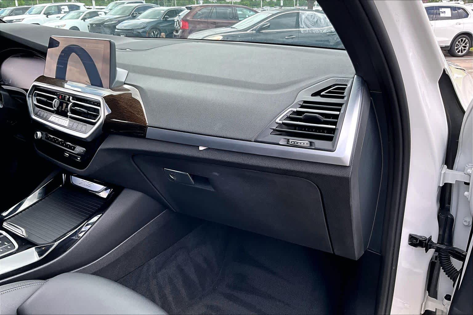 2024 BMW X3 sDrive30i sDrive30i Alpine White at Group 1 Toyota Southwest
