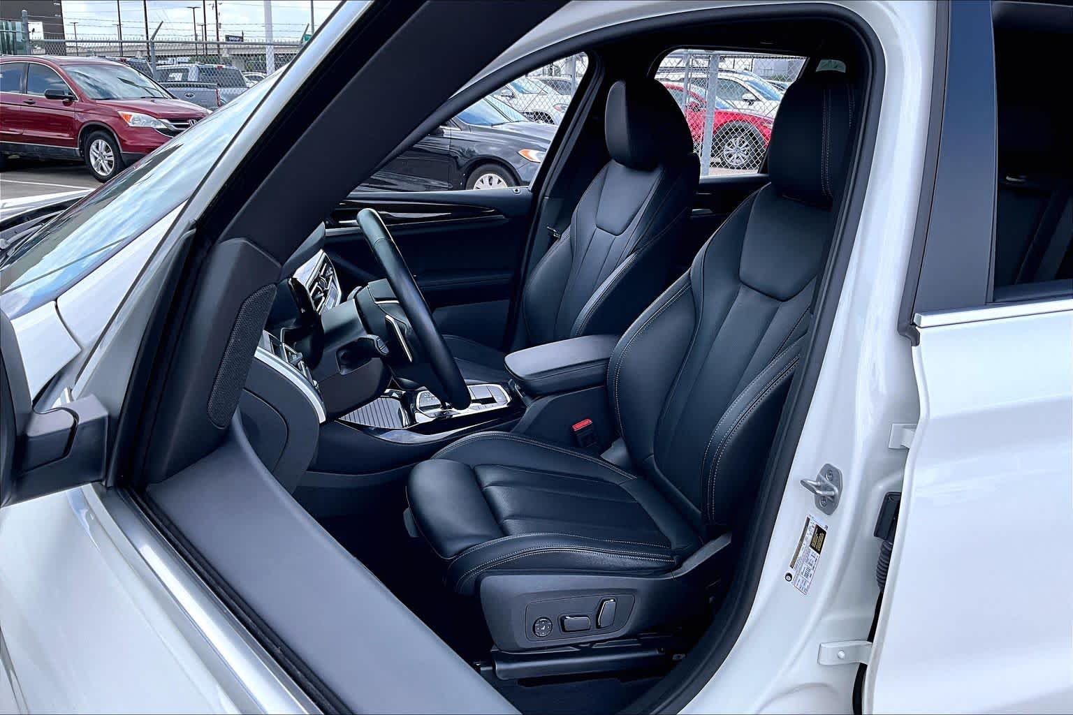 2024 BMW X3 sDrive30i sDrive30i Alpine White at Group 1 Toyota Southwest