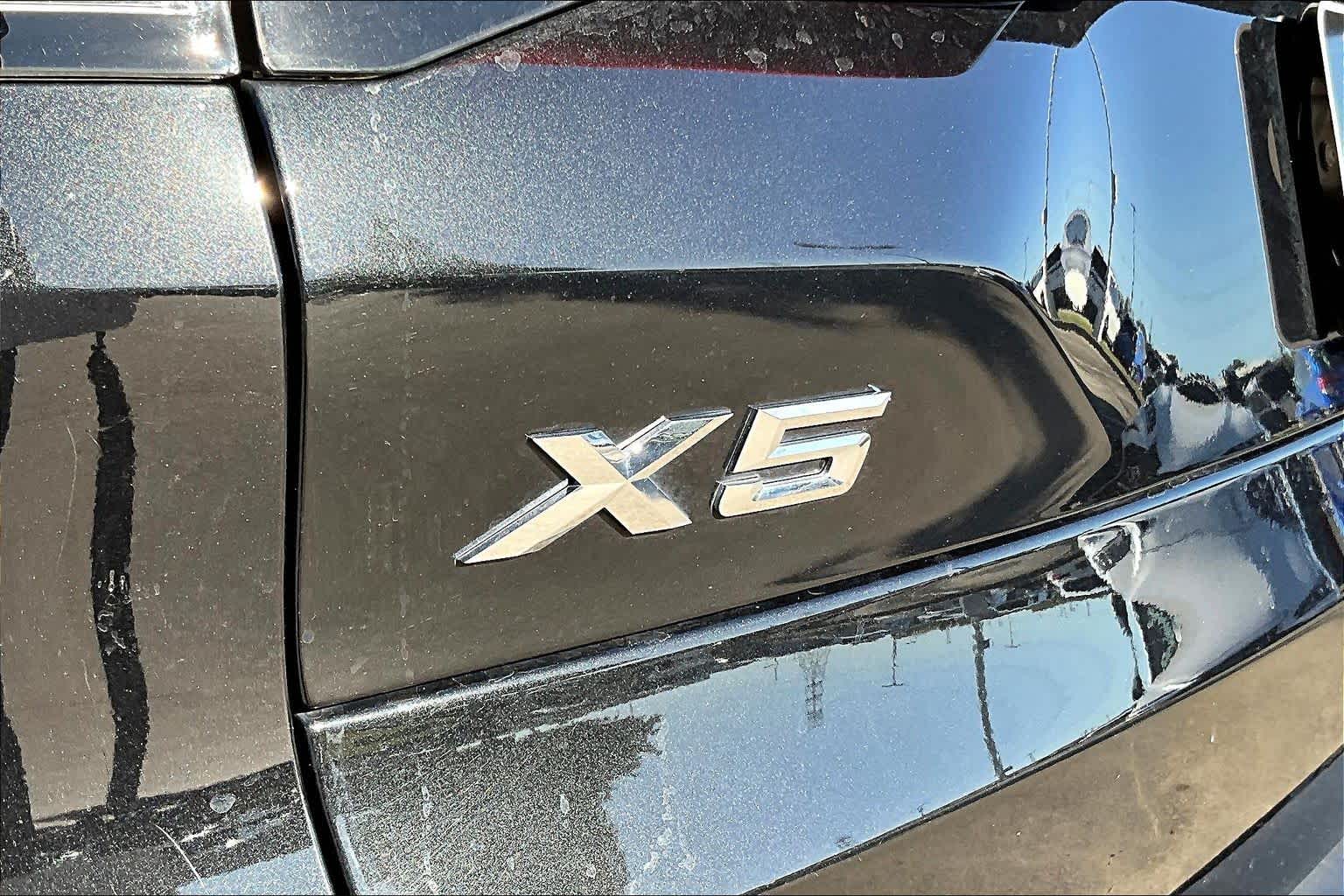 2025 BMW X5 xDrive50e Black Sapphire Metallic at Texan GMC Buick