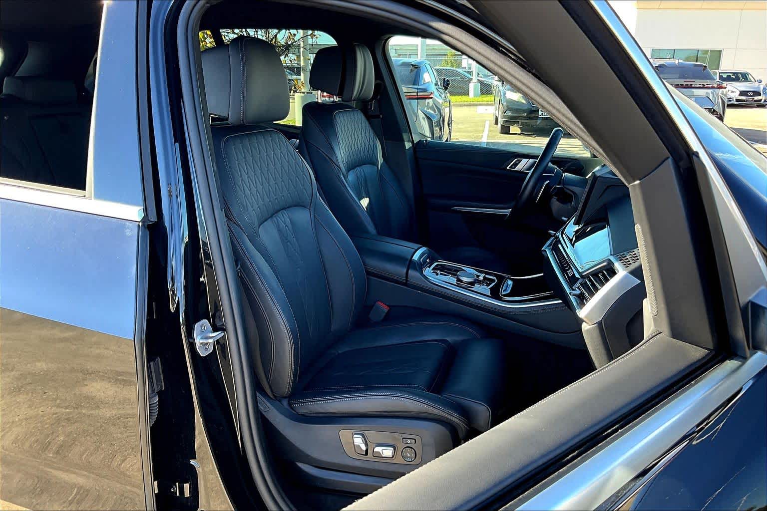 2025 BMW X5 xDrive50e Black Sapphire Metallic at Texan GMC Buick