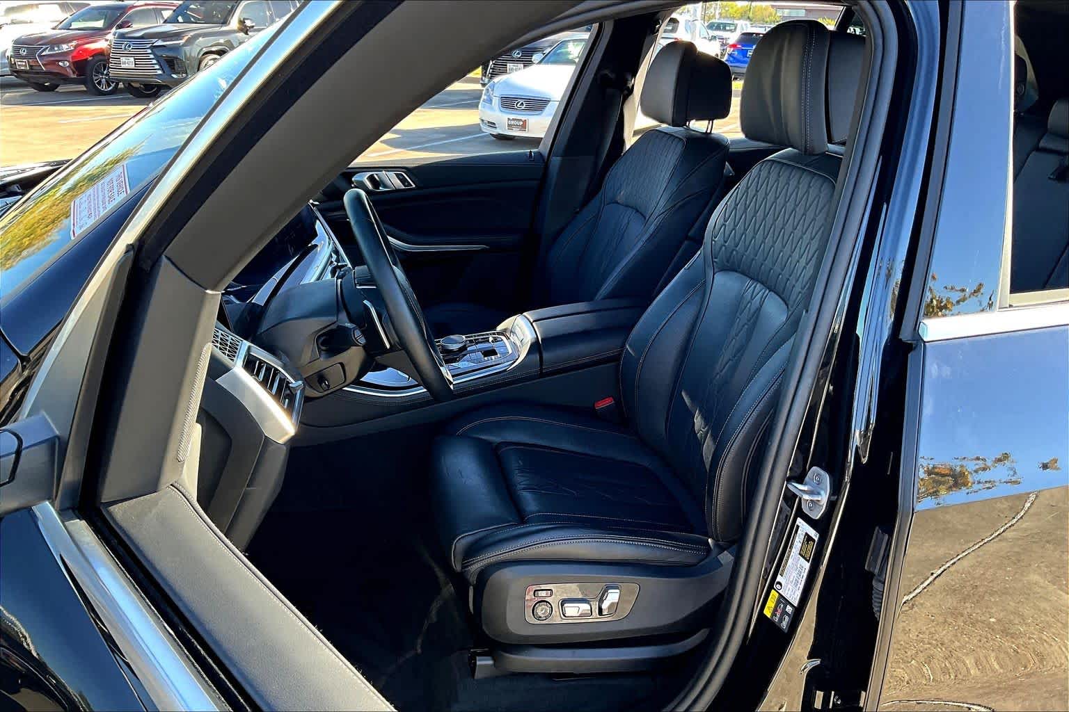 2025 BMW X5 xDrive50e Black Sapphire Metallic at Texan GMC Buick