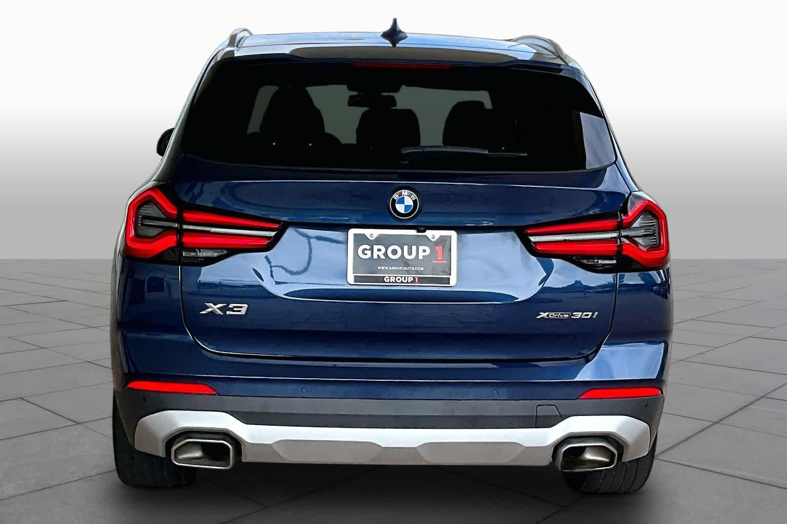 2022 BMW X3 xDrive30i photo 5 of 35