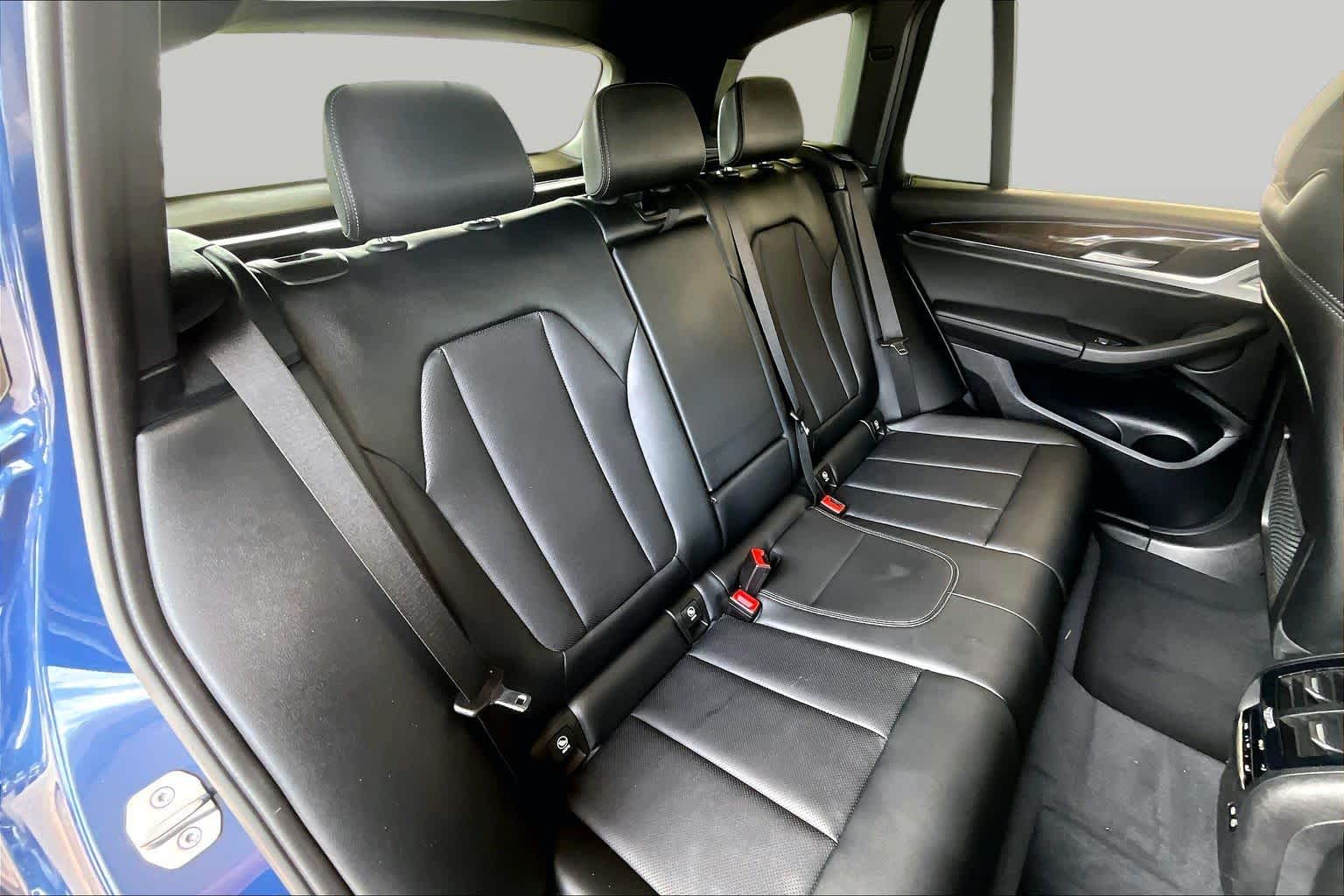 2022 BMW X3 xDrive30i photo 18 of 35