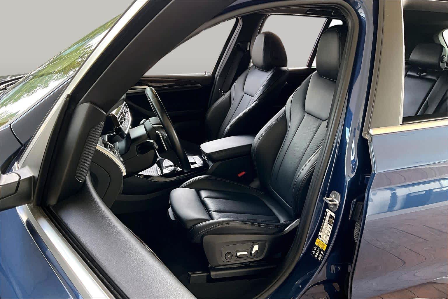 2022 BMW X3 xDrive30i photo 7 of 35