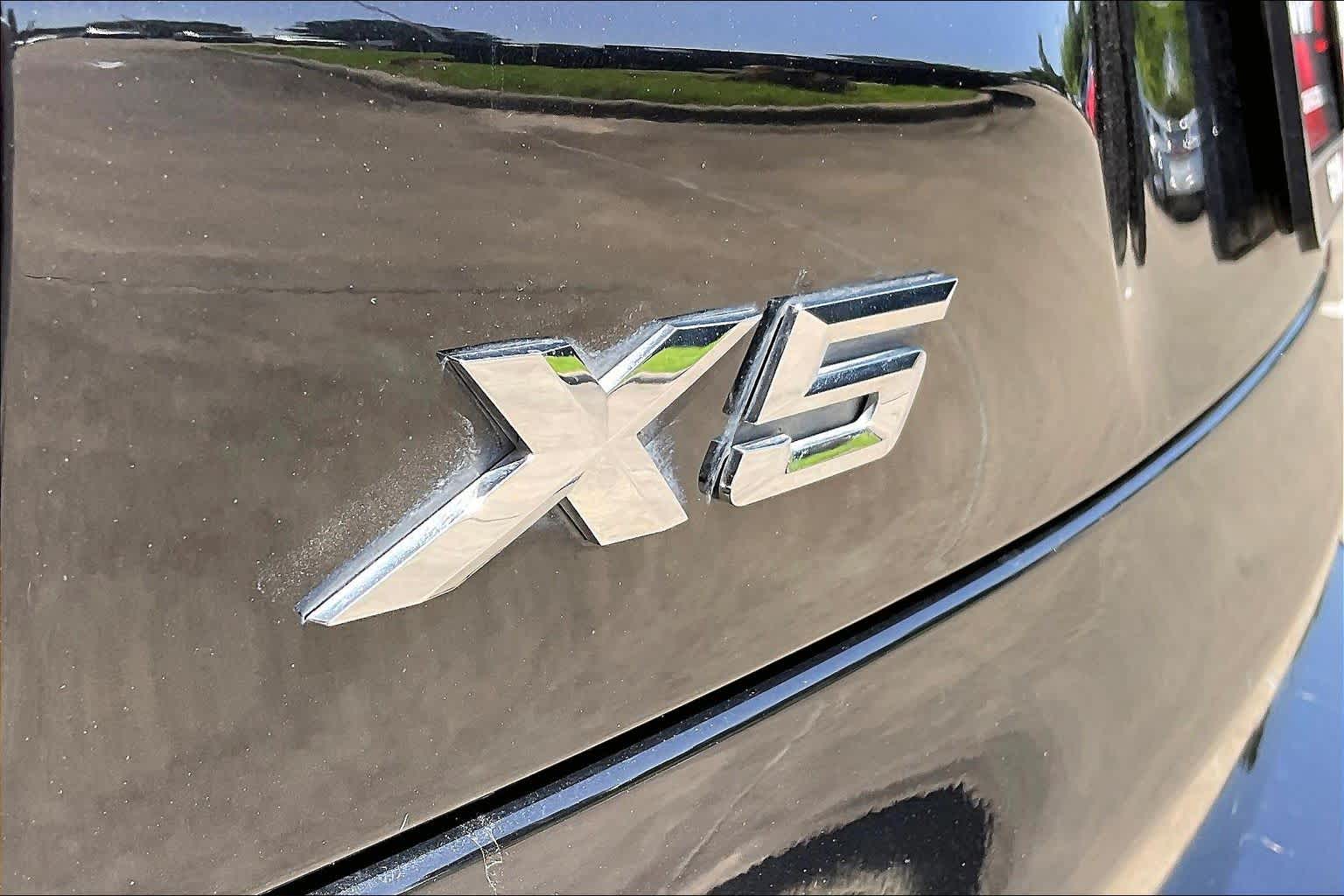 2021 BMW X5 sDrive40i sDrive40i Black Sapphire Metallic at Texan GMC Buick