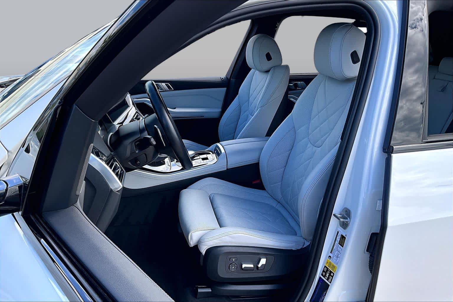 2023 BMW X5 xDrive40i xDrive40i Alpine White at Beck & Masten Kia